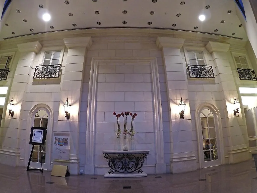 Grand Hotel & Suites Toronto Canada