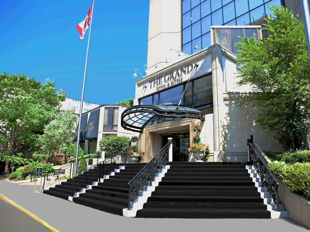 Grand Hotel & Suites Toronto 4*,